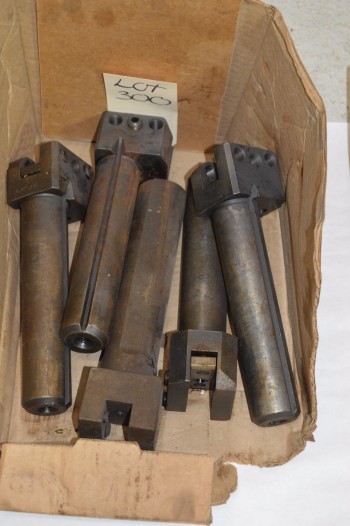 Adjustable tool holders