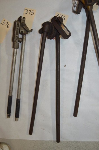Pipe benders