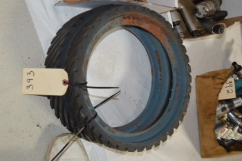 drive wheels