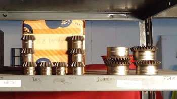 LOT OF 14 Pitch Bevel Gears, Union Gear