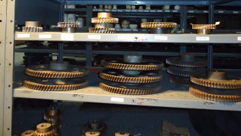 LOT OF 8 Pitch Right Hand Worm Gear, Union Gear