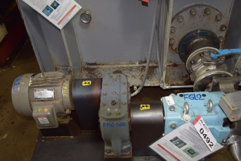 WAUKESHA 064 POSITIVE DISPLACEMENT GEAR PUMP