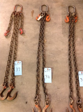 Lot of 2 Leg chains