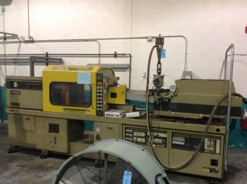 120 Ton Toshiba IMM 50z. model ISE-120-5A, s/n: A82109 w/ Auto load Feed Hopper