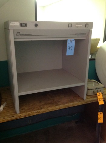 GTI Graphic tech. Color matching booth w/ UltraViolet variable daylight Intensity control
