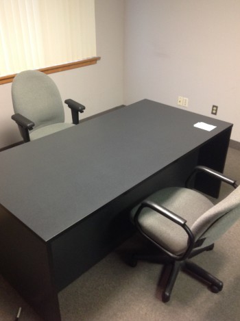 Formica Desk w/ (2) desk Chairs