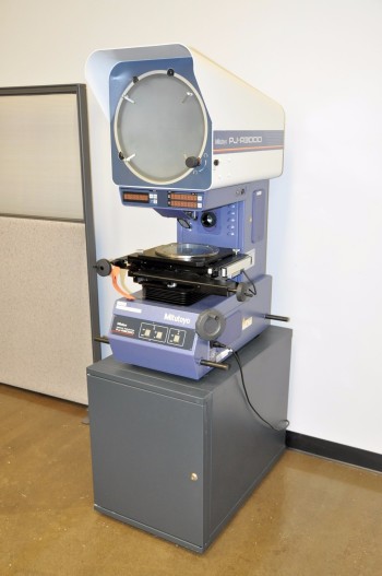 MITUTOYO PJ-R3000 13\