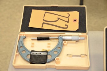 MITUTOYO 75 - 100mm Micrometer