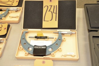 MITUTOYO 125 - 150mm Micrometer