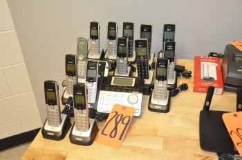 Lot-AT&T and V-TECH Phones