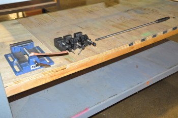 Lot-Machine Vises