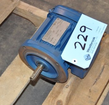 SEW-EURODRIVE MODEL DRS71S4/FC/ACB8, 0.33-HP 1700-RPM Gear Motor