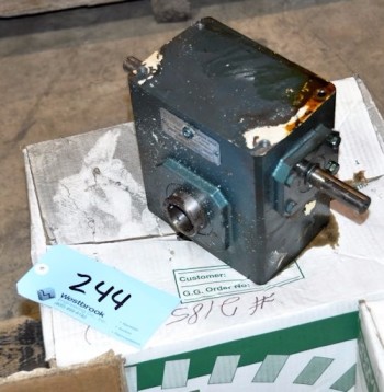 GROVE GEAR MODEL H226-1A, 10:1 Speed Reducer
