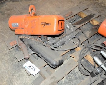LITTLE MULE 1-Ton Capacity Electric Hoist, Pendant Control