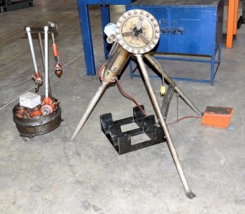 RIDGID MODEL 270, Pipe Threader with Dies and Pipe Cutter