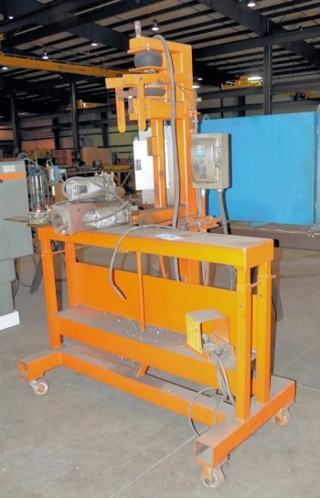 3-Head Drilling Station