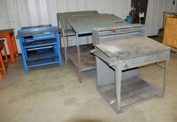 Lot-Steel Stands in (2) Rows
