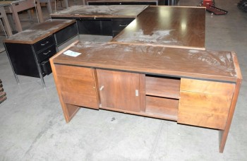 Lot-(2) Desks with (1) Credenza