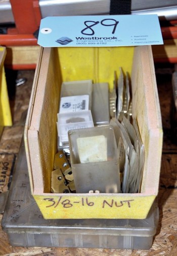 Lot-Spade Bits in (1) Bin and (1) Service Kit