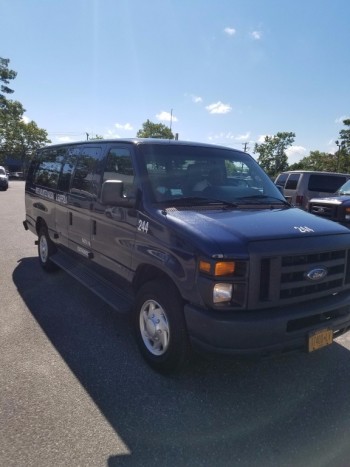 Bus 244 2012 Ford E350