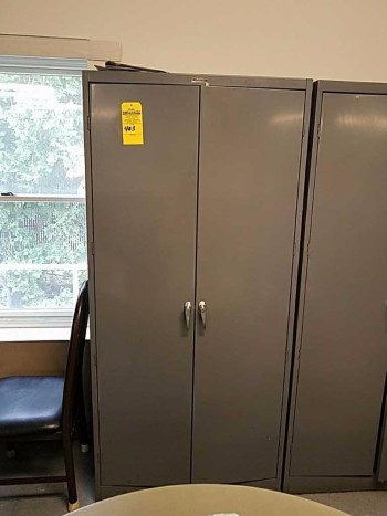 2 door steel cabinet