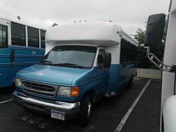 2007 Ford E450 super duty bus