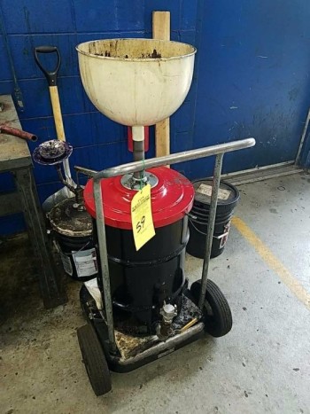 Rolling oil recovery unit