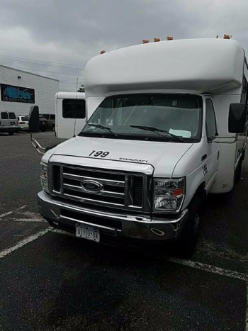 2009 Ford E450 super duty bus