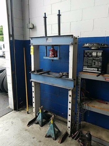 20 ton hydraulic shop press buy OTC a division of