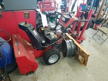 Northstar 10 and a half horse 29 inch snowblower