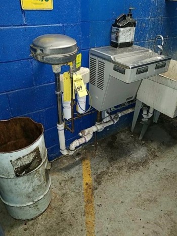 Bradley eyewash station