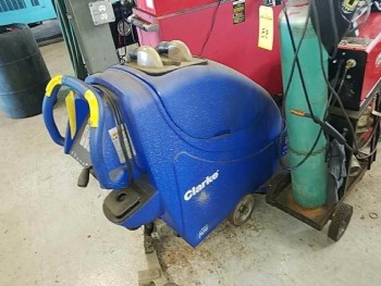 Clarke Encore floor cleaner buffer