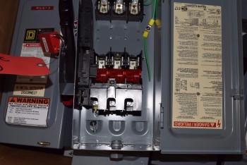 LOT OF 21 SQUARE D 30A AMP 600V-AC DISCONNECT SWITCH