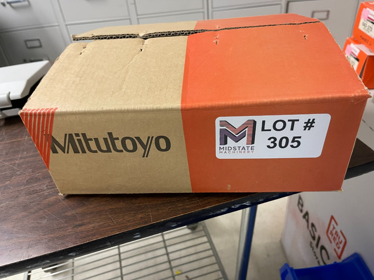 Mitutoyo SJ201 Digital Surface Roughness Tester