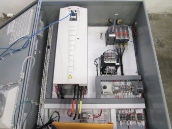 ABB ACH550 40HP 480V AC DRIVE