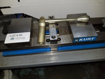 Double locking Kurt Vise
