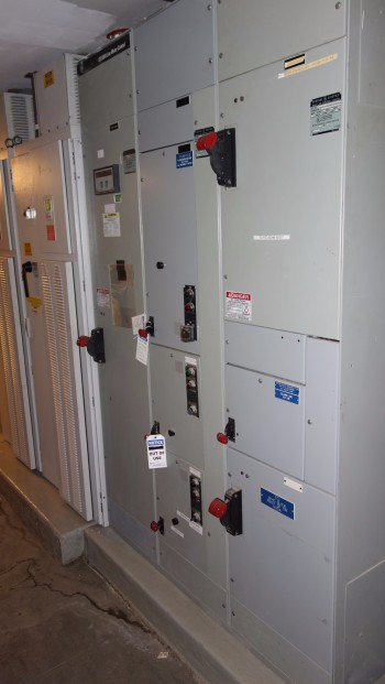 GE 8000 Line Motor Control Center MCC