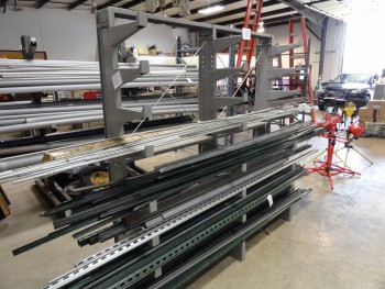 8\' x 6\' Racking (metal)