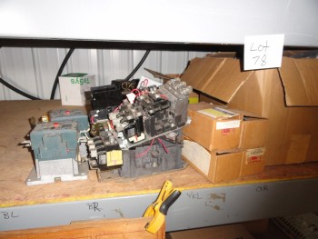 4 boxes miscellaneous breakers