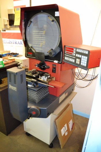 Starrett HB 400 Optical Compartor S/N 4654