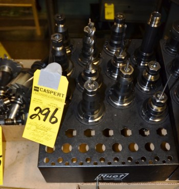 Assorted Cat 40 Collect Tool Holders