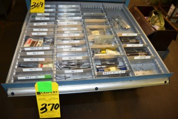 LOT - Assorted Taps