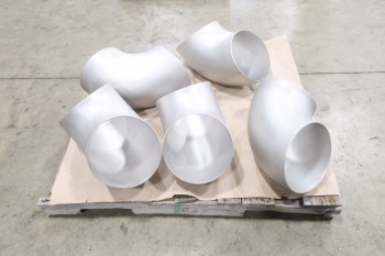 1 PALLET OF 10IN ELBOW, PICOR FOOD GRADE PIPE FITTINGS, SCH 5S, 304SS