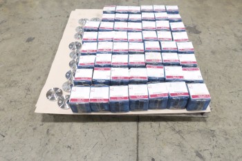 1 PALLET OF 3/4IN PICOR FOOD GRADE PIPE FLANGE FITTINGS, SCH 5S, 304SS, 304-304L-BELD