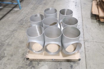 1 PALLET OF 12IN T PICOR FOOD GRADE PIPE FITTINGS, SCH 5S, 6-MOLY