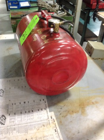 Portable Air Tank w/ gage