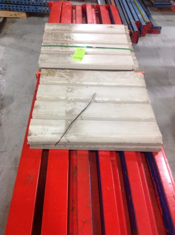 lot Metal heavy duty racking with roller decking