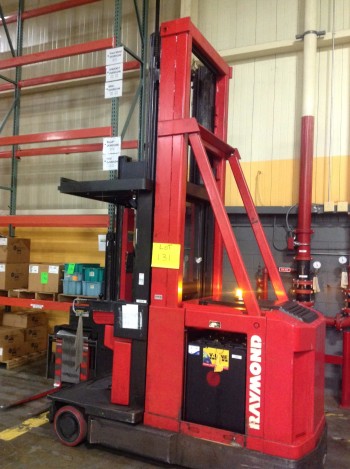 Raymond Swing reach Electric fork Truck , Guide by wire.