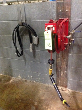 Hose Reel, Wall mounted.