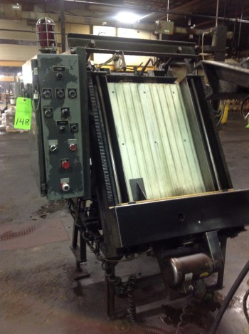 Lot of (2) Pro-Fab Distribution motorized Conveyors